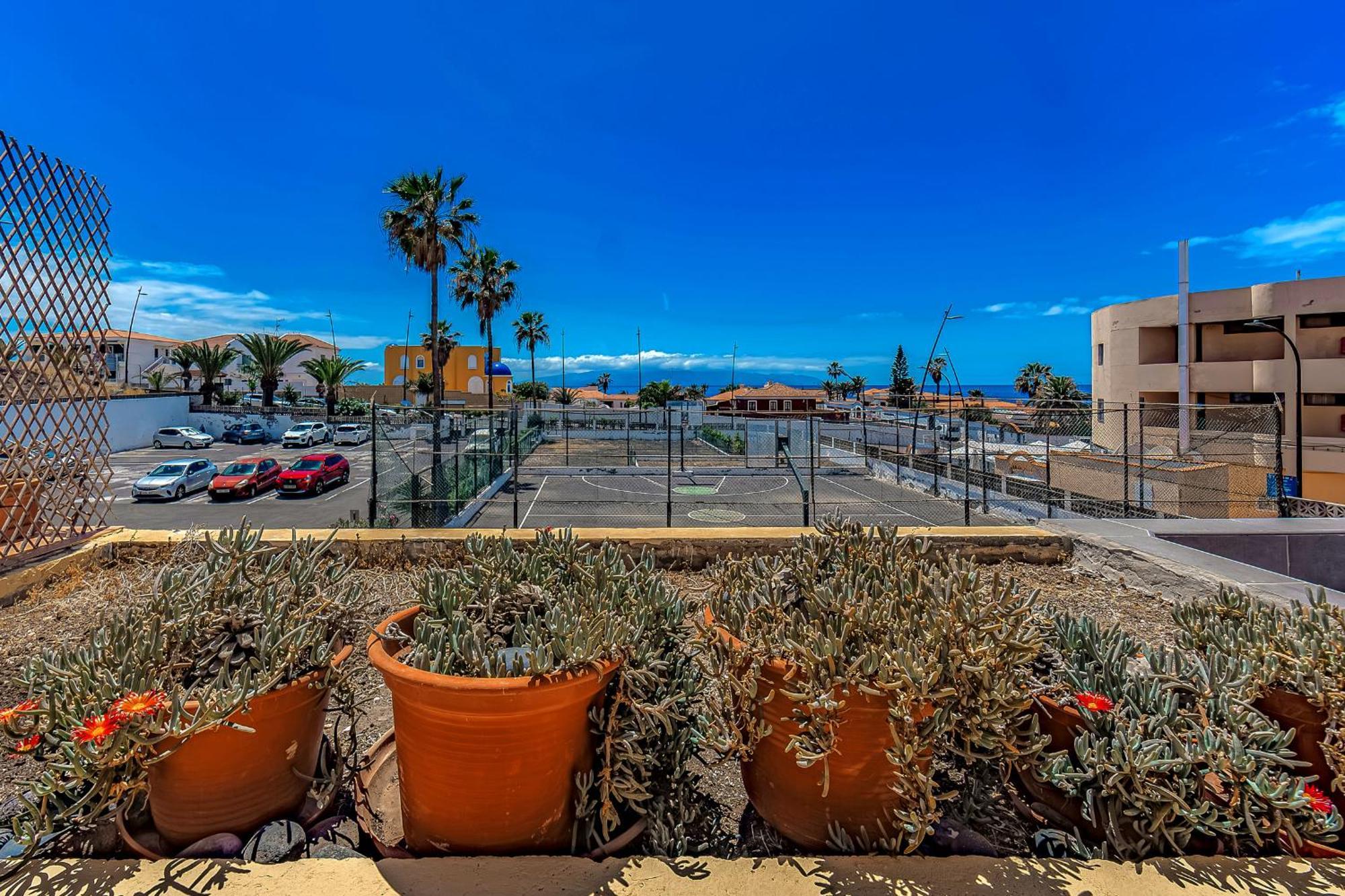 Newly Renovated Studio 2 Min From Playa La Arena Puerto de Santiago  Exteriér fotografie